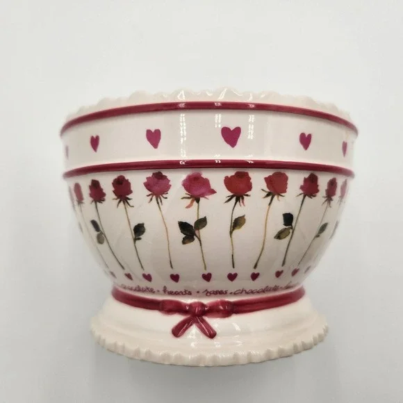 Bath & Body Works Roses Chocolates Hearts 6 1/2" Planter Bowl Unique Gift Idea - Picture 1 of 10